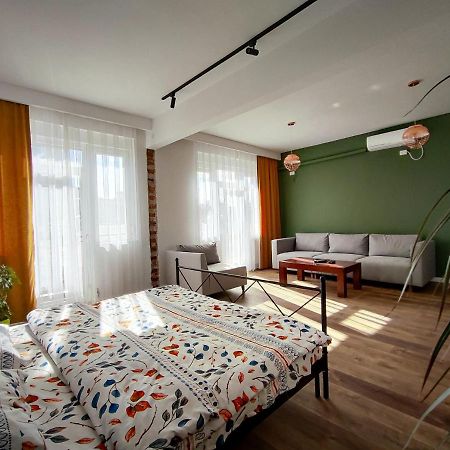 Urban Cozy Retreat Daire Priştine Dış mekan fotoğraf